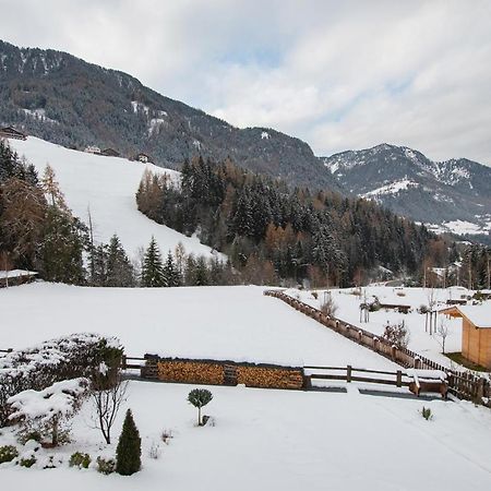 Mountain Living Apartment Idylia โอติเซ ภายนอก รูปภาพ